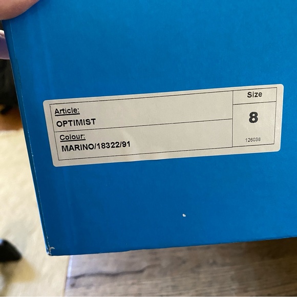 Retired Fluevog Optimist tall lace up boot w/ dust bag and box - Picture 3 of 14